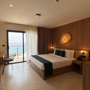 Executive Pool Suite